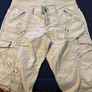 Arizona khaki capris